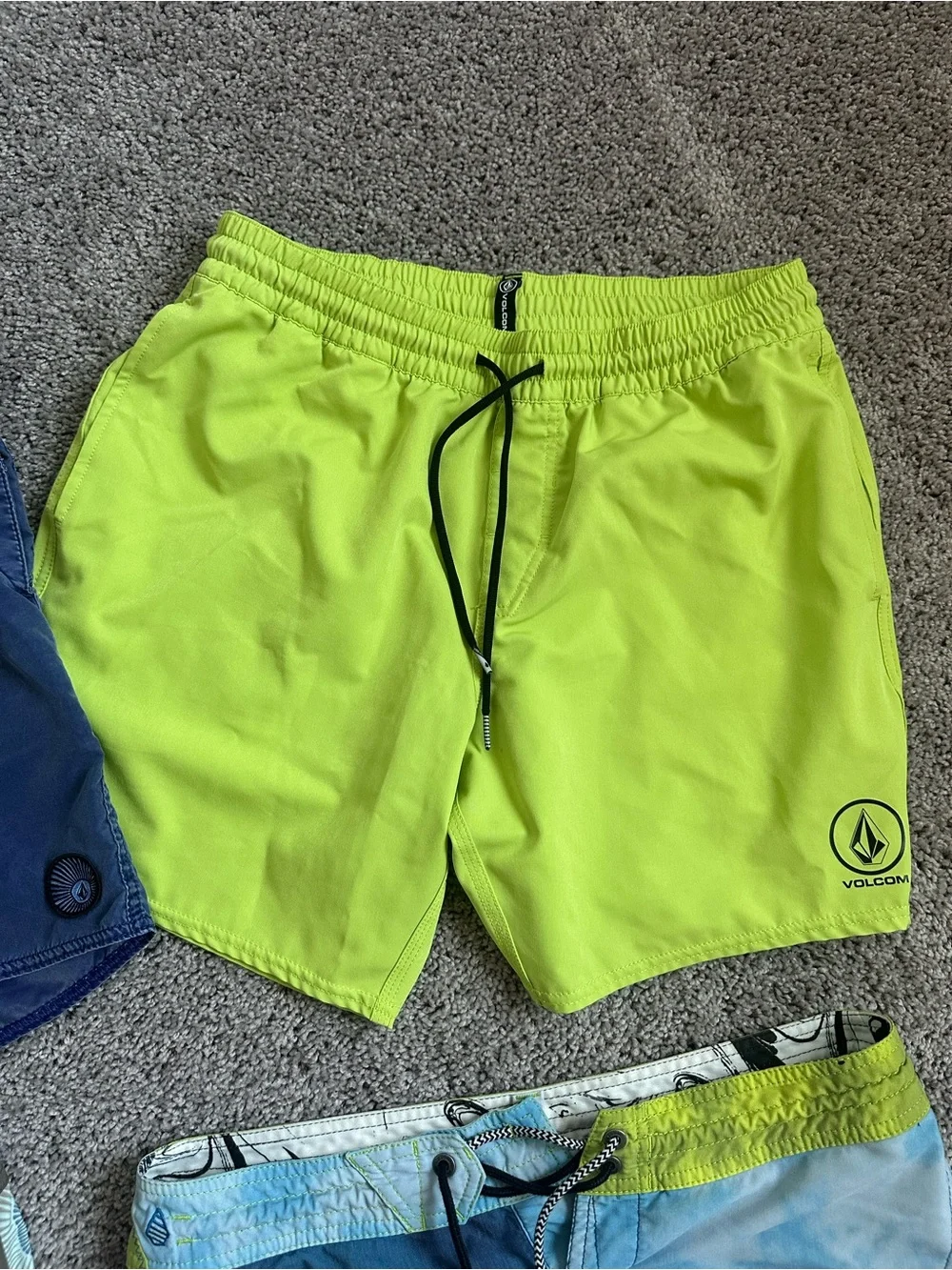 Volcom shorts entire lot